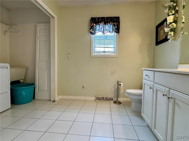 $600,000 | 1 Higby Hills Drive, New Hartford, NY 13413