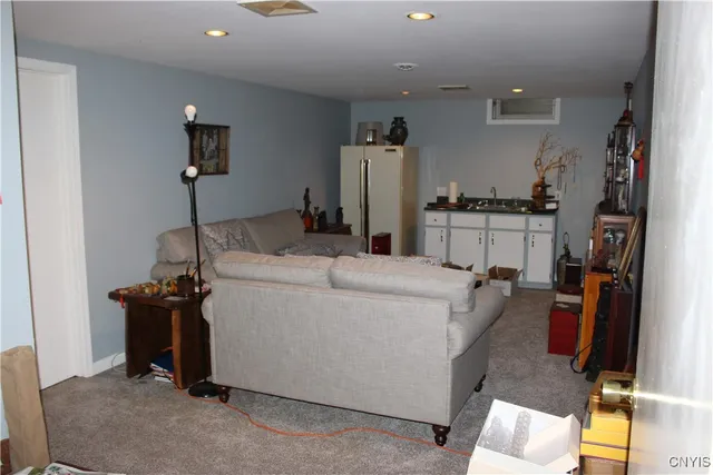 $650,000 | 1 Higby Hills Drive, New Hartford, NY 13413