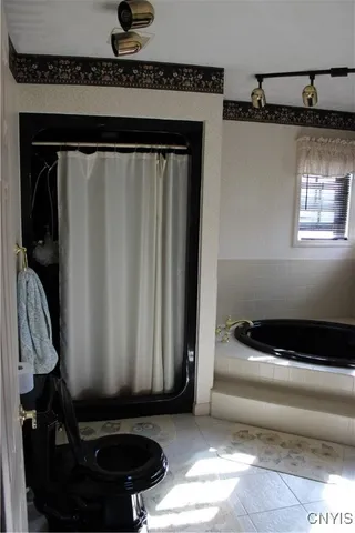 $650,000 | 1 Higby Hills Drive, New Hartford, NY 13413