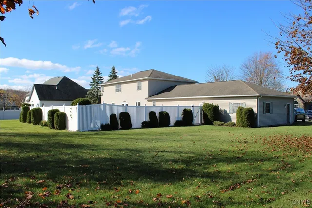 $650,000 | 1 Higby Hills Drive, New Hartford, NY 13413
