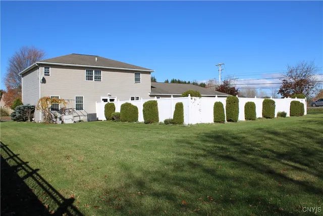 $650,000 | 1 Higby Hills Drive, New Hartford, NY 13413