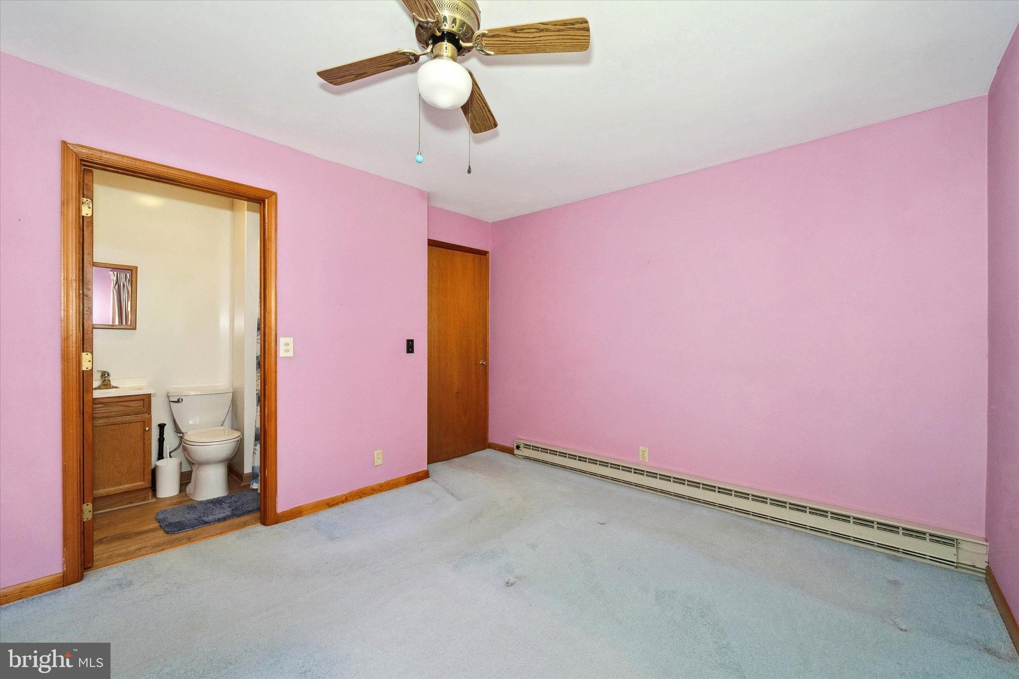 197-199 Pine Tree Road Townsend, DE 19734 - Photo 39 of 62 an empty room with closet and a chandelier fan