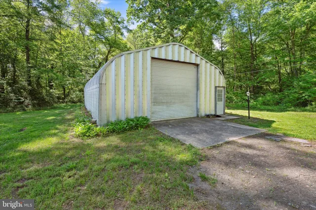 $1,199,999 | 197-199 Pine Tree Road, Townsend, DE 19734