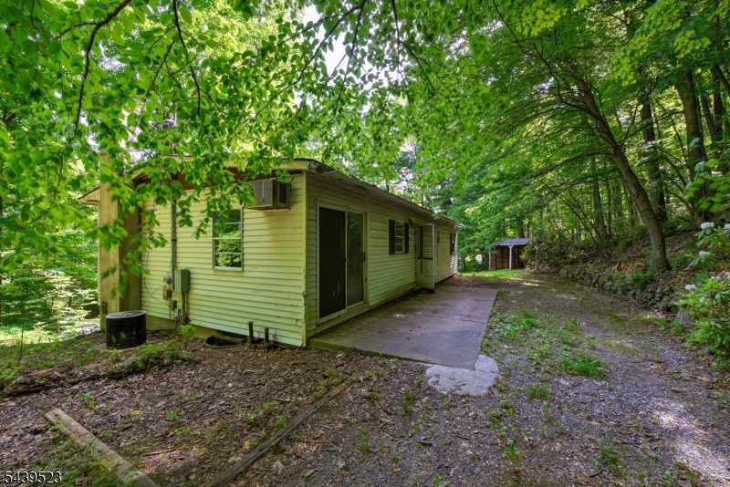77 Sand Pond Road Hamburg, NJ 07419 - Photo 39 of 44