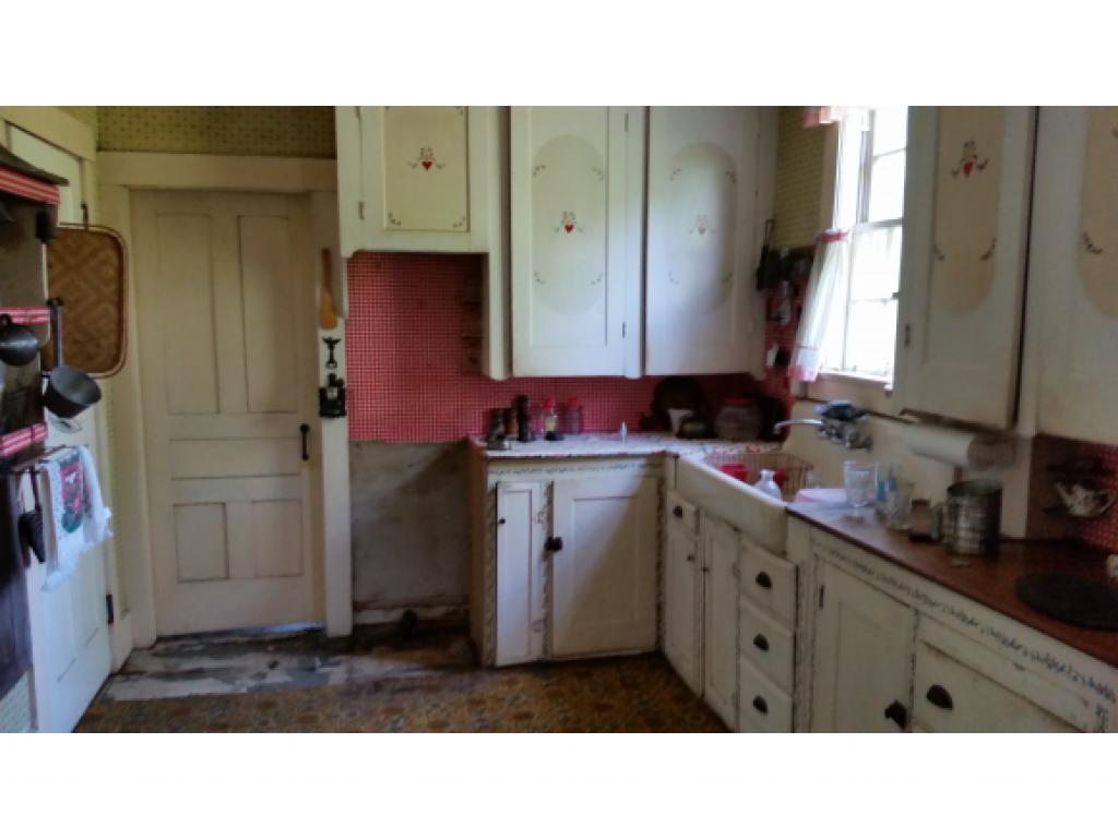 2607 Crosstown Road Berlin, VT 05663 - Photo 11 of 26