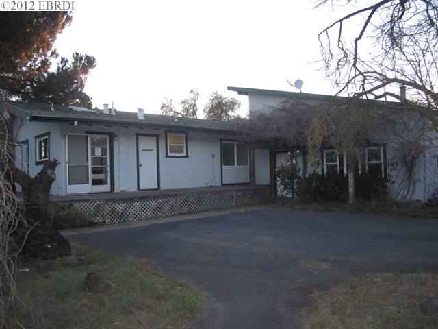 2959 Birchfield Road Knightsen, CA 94513 - Photo 1 of 1 a view of a house with a street