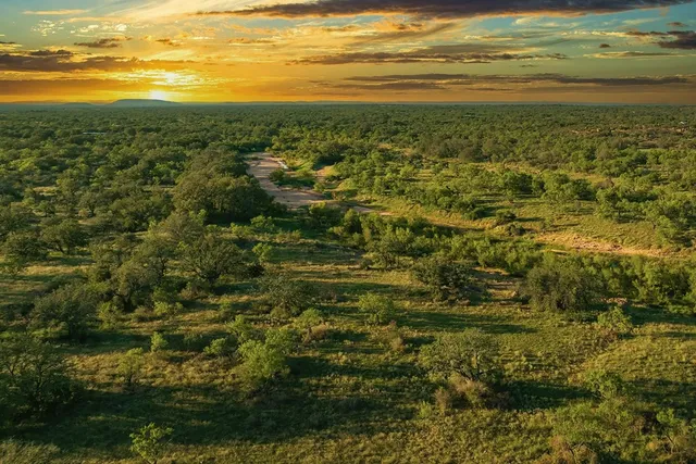 $7,538,400 | 1263 County Road 102, Llano, TX 78643