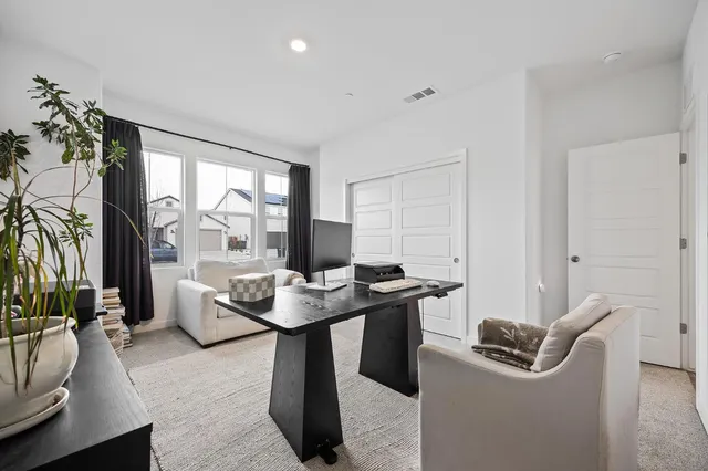 $424,900 | 2601 Auburn Street, Lemoore, CA 93245