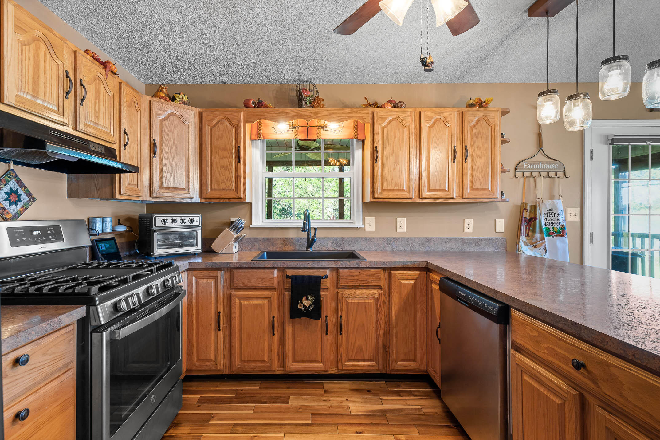 769 Old Parksville Road, Unit NE Cleveland, TN 37323 - Photo 6 of 60 OldParksville-5