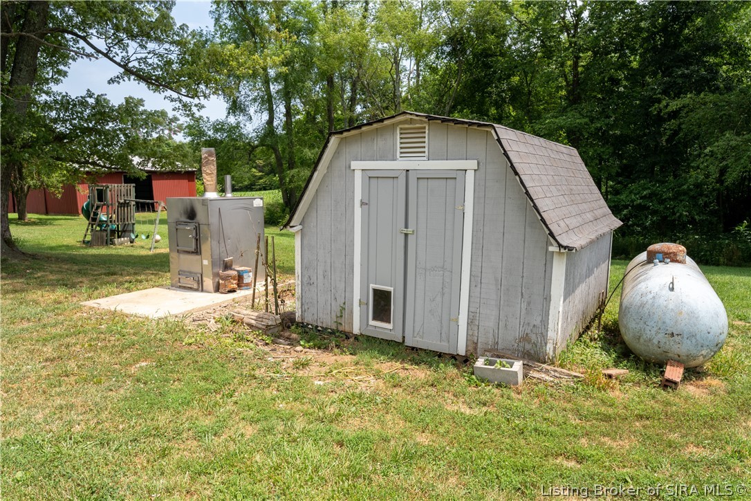 2660 Shiloh Road Southwest Corydon, IN 47112 - Photo 36 of 40