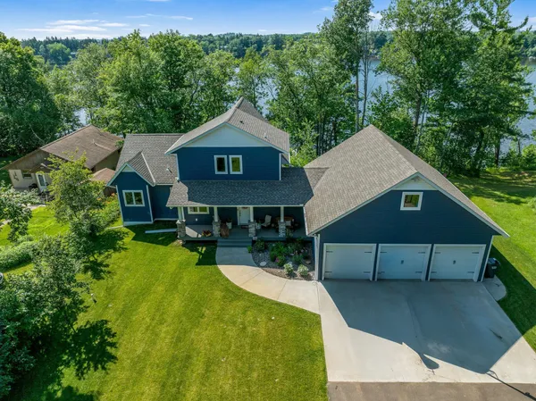 $979,900 | 18465 North Lake Lane, Pine City, MN 55063
