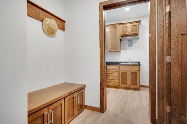 $979,900 | 18465 North Lake Lane, Pine City, MN 55063