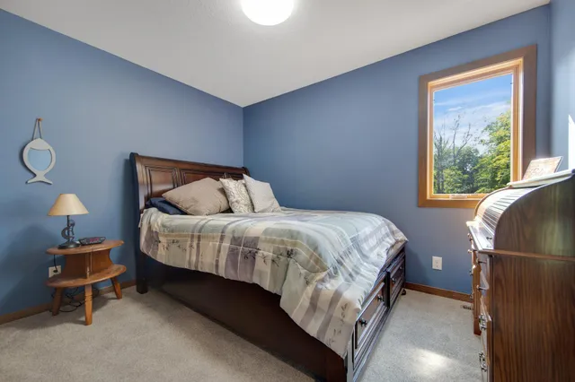 $979,900 | 18465 North Lake Lane, Pine City, MN 55063