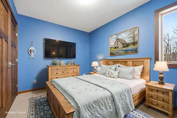 $979,900 | 18465 North Lake Lane, Pine City, MN 55063