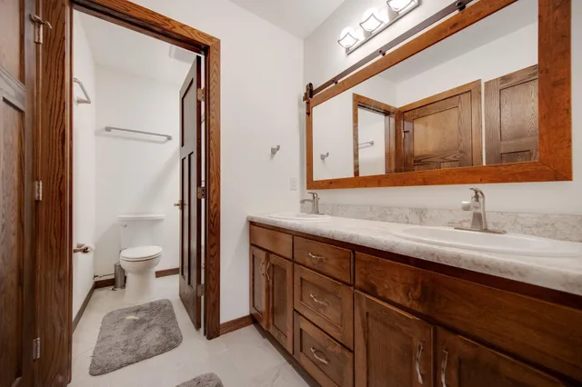 $979,900 | 18465 North Lake Lane, Pine City, MN 55063