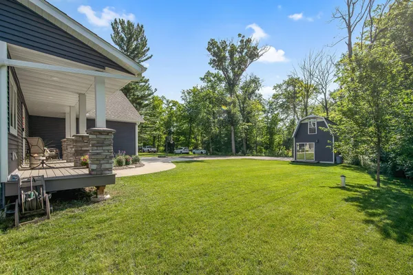 $979,900 | 18465 North Lake Lane, Pine City, MN 55063