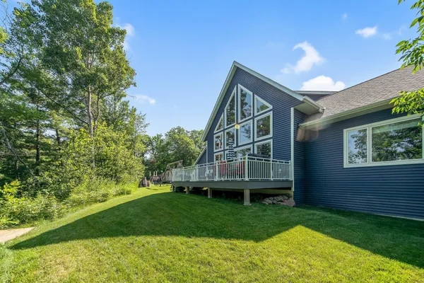 $979,900 | 18465 North Lake Lane, Pine City, MN 55063