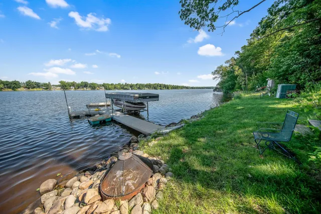 $979,900 | 18465 North Lake Lane, Pine City, MN 55063