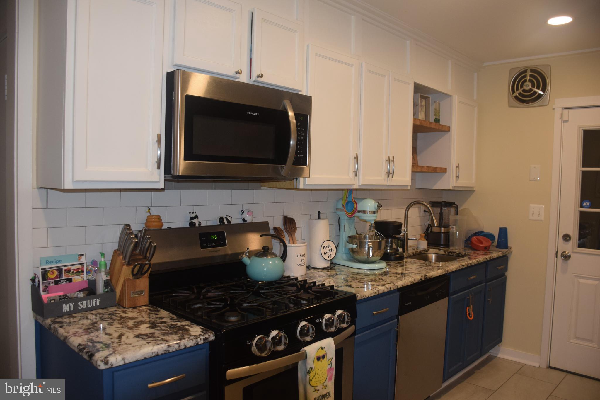 6229 Catalpha Road Baltimore, MD 21214 - Photo 15 of 37