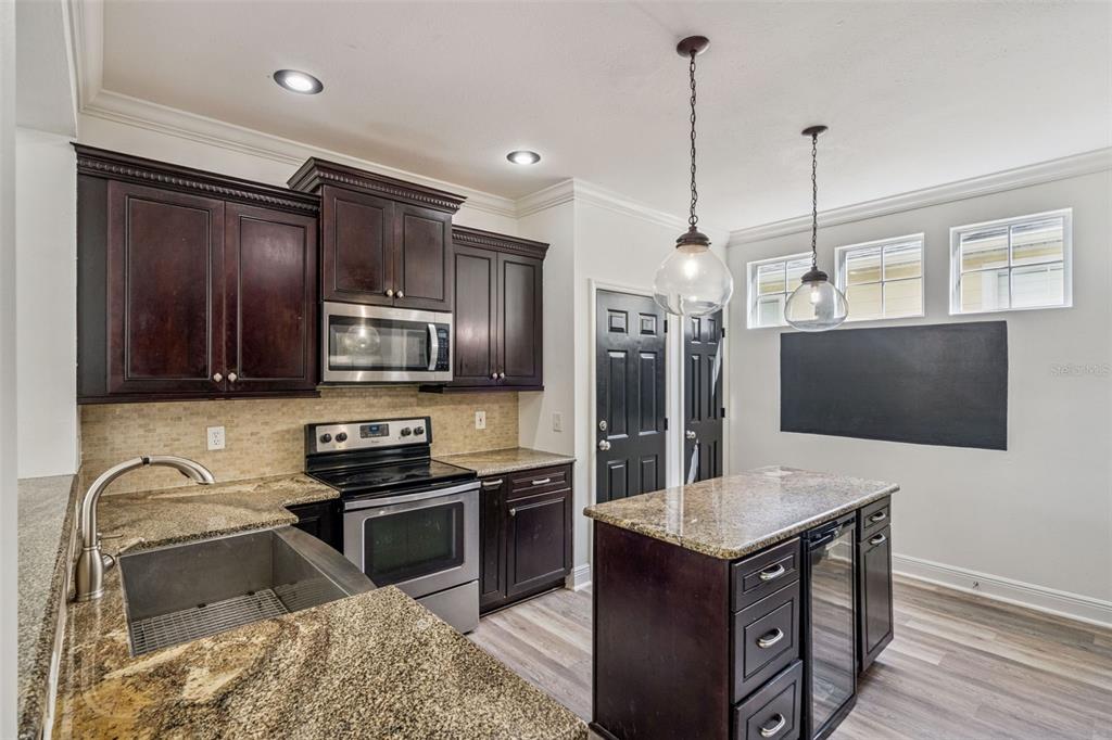 159 Longview Avenue Celebration, FL 34747 - Photo 8 of 38