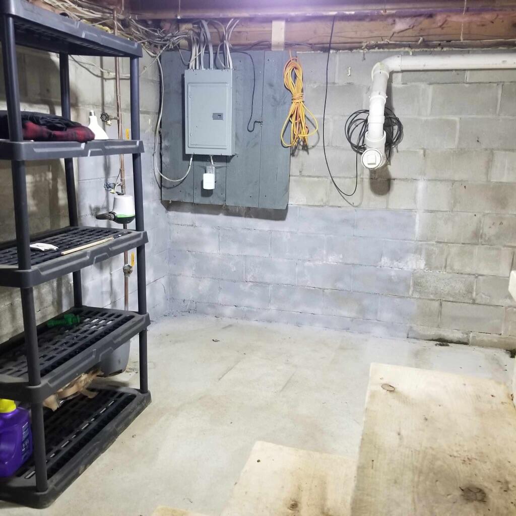 222 Andover Road Rumford, ME 04276 - Photo 18 of 35 received_725672796244127