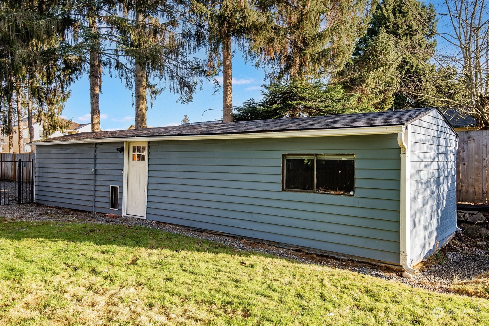 3617 Northeast 12th Street Renton, WA 98056 - Photo 28 of 33 a view of a backyard of the house