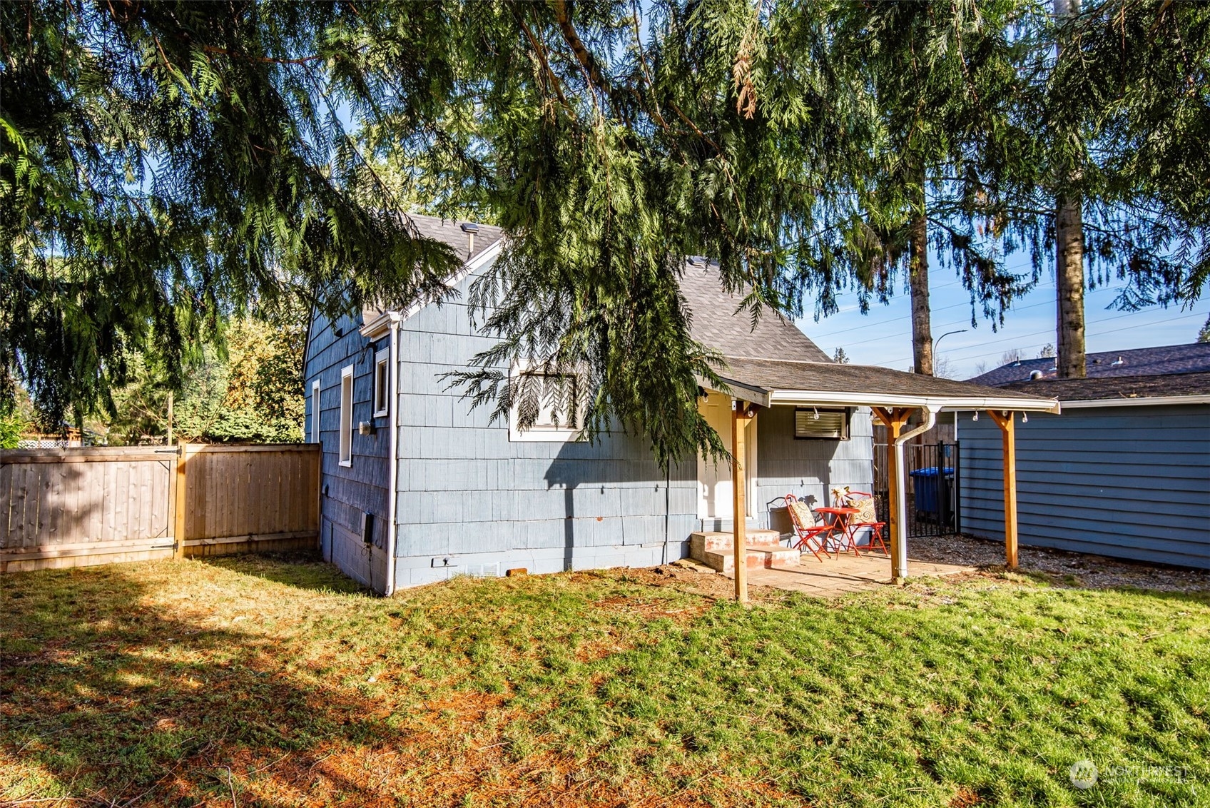 3617 Northeast 12th Street Renton, WA 98056 - Photo 29 of 33 a front view of a house with a yard