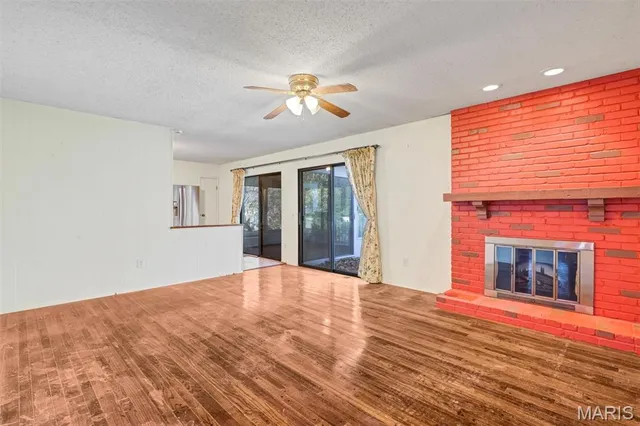 $365,000 | 1115 Dutch Mill Drive, Ballwin, MO 63011