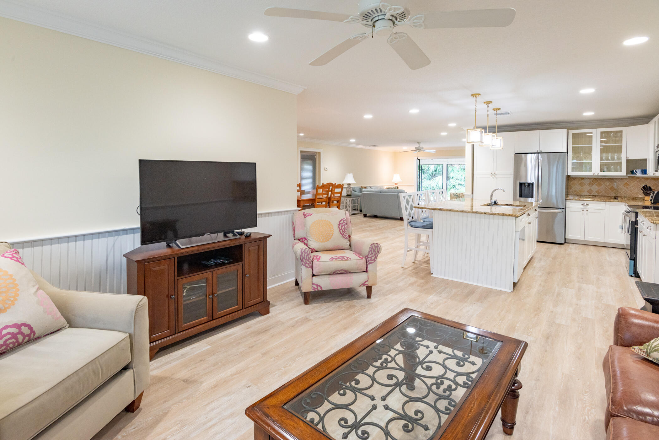 2918 Southeast Fairway West, Unit 13 Stuart, FL 34997 - Photo 16 of 35 © Clark-2918 SE Fairway West-013