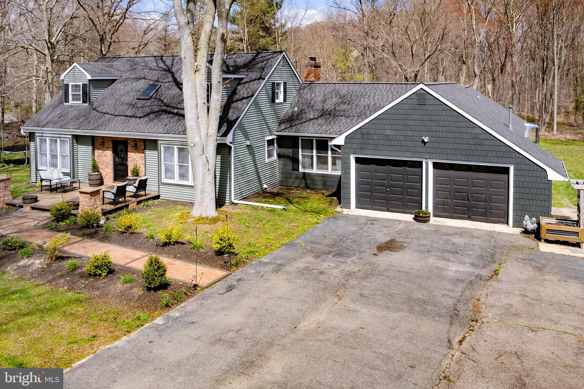 9 Ginger Road Chesterfield, NJ 08515 - Photo 4 of 46 .