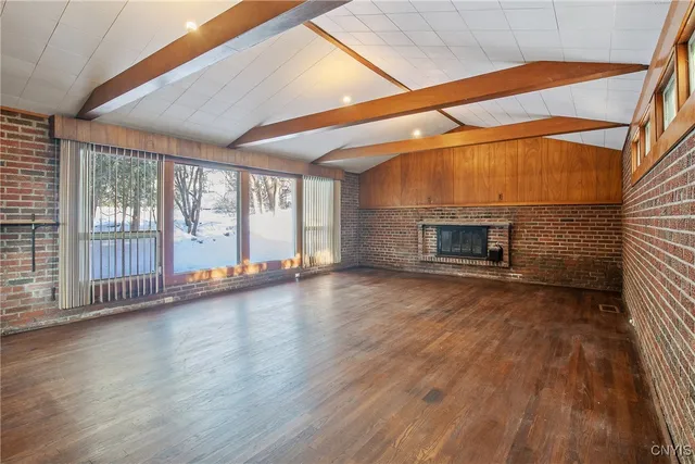 $199,900 | 111 Doll Parkway, Syracuse, NY 13214