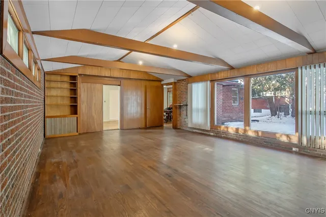 $199,900 | 111 Doll Parkway, Syracuse, NY 13214