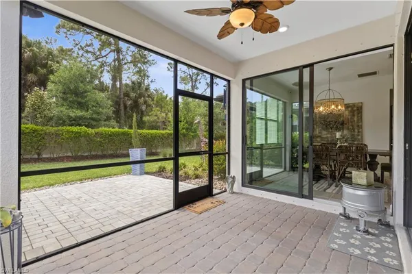 $689,900 | 10475 Ventana Lane, Naples, FL 34120