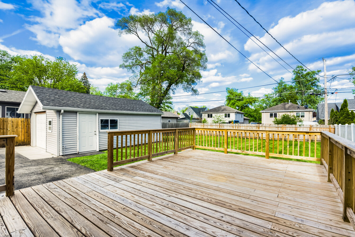 15013 Springfield Avenue Midlothian, IL 60445 - Photo 16 of 17 a view of a house with a patio