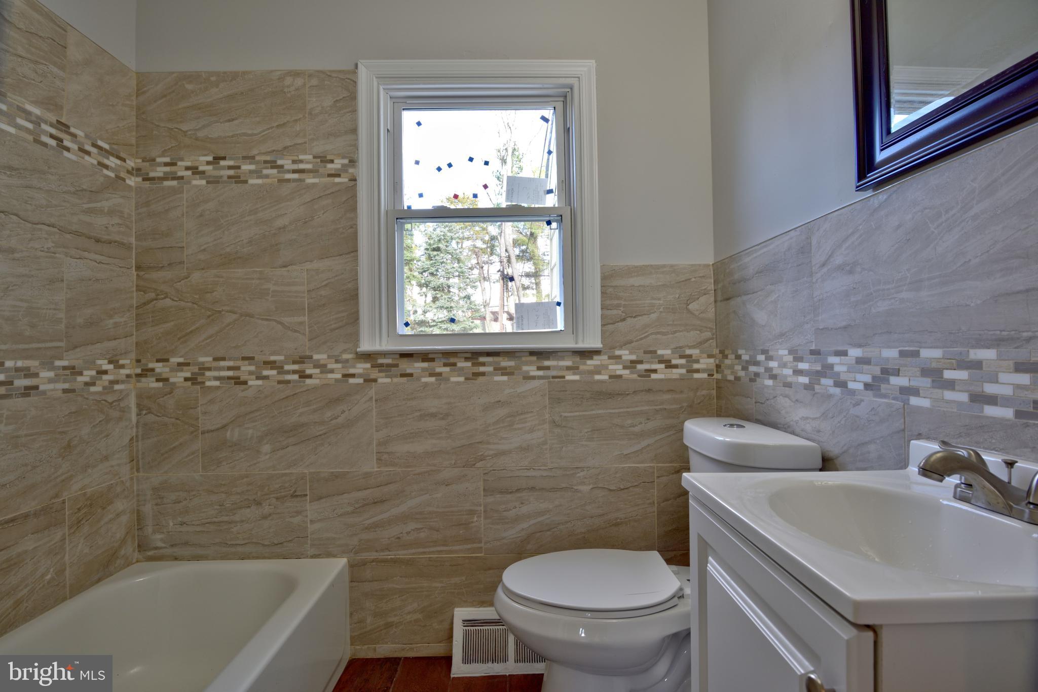 11014 Proctor Road Philadelphia, PA 19116 - Photo 13 of 25 Gallery Image 13