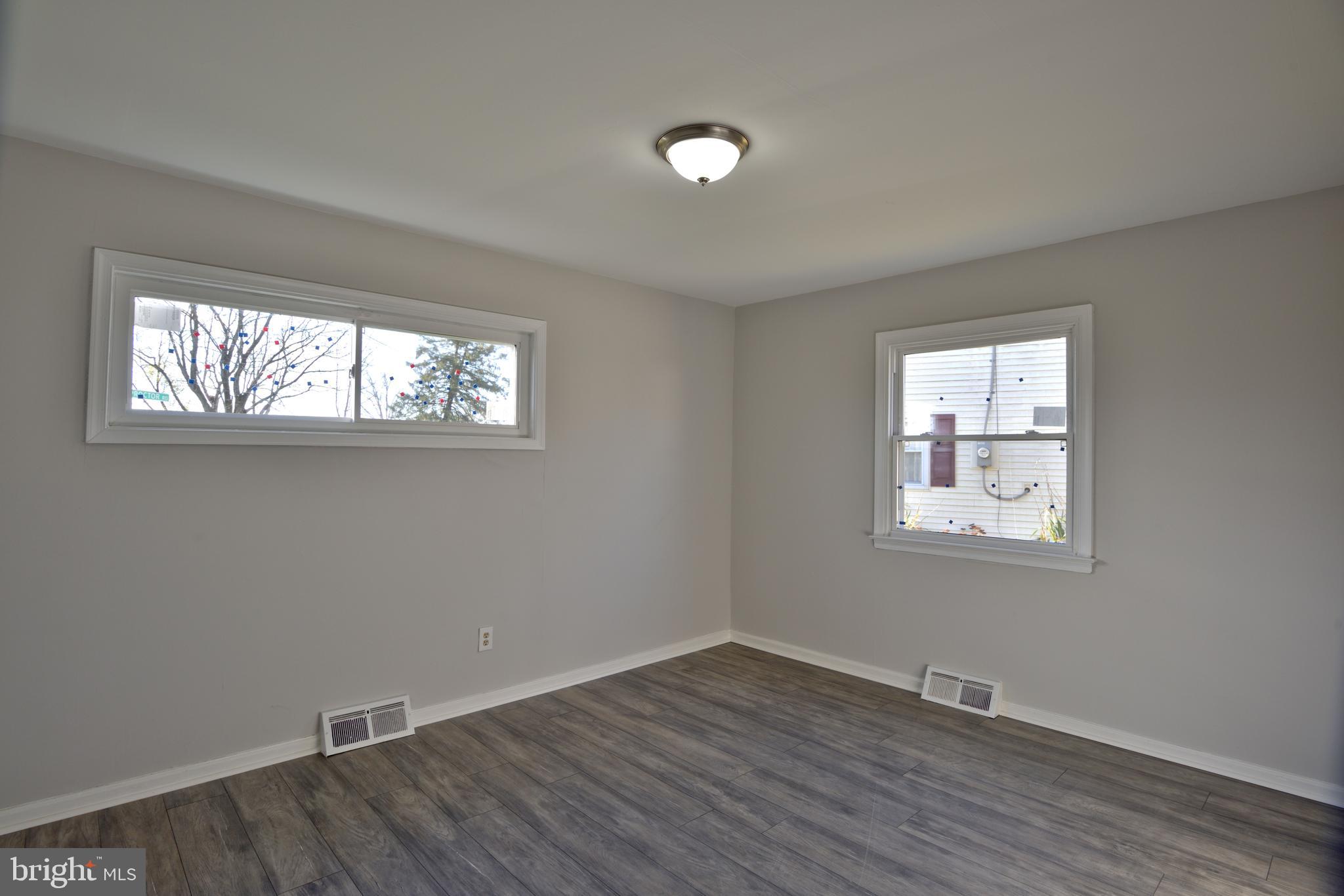 11014 Proctor Road Philadelphia, PA 19116 - Photo 10 of 25 Gallery Image 10