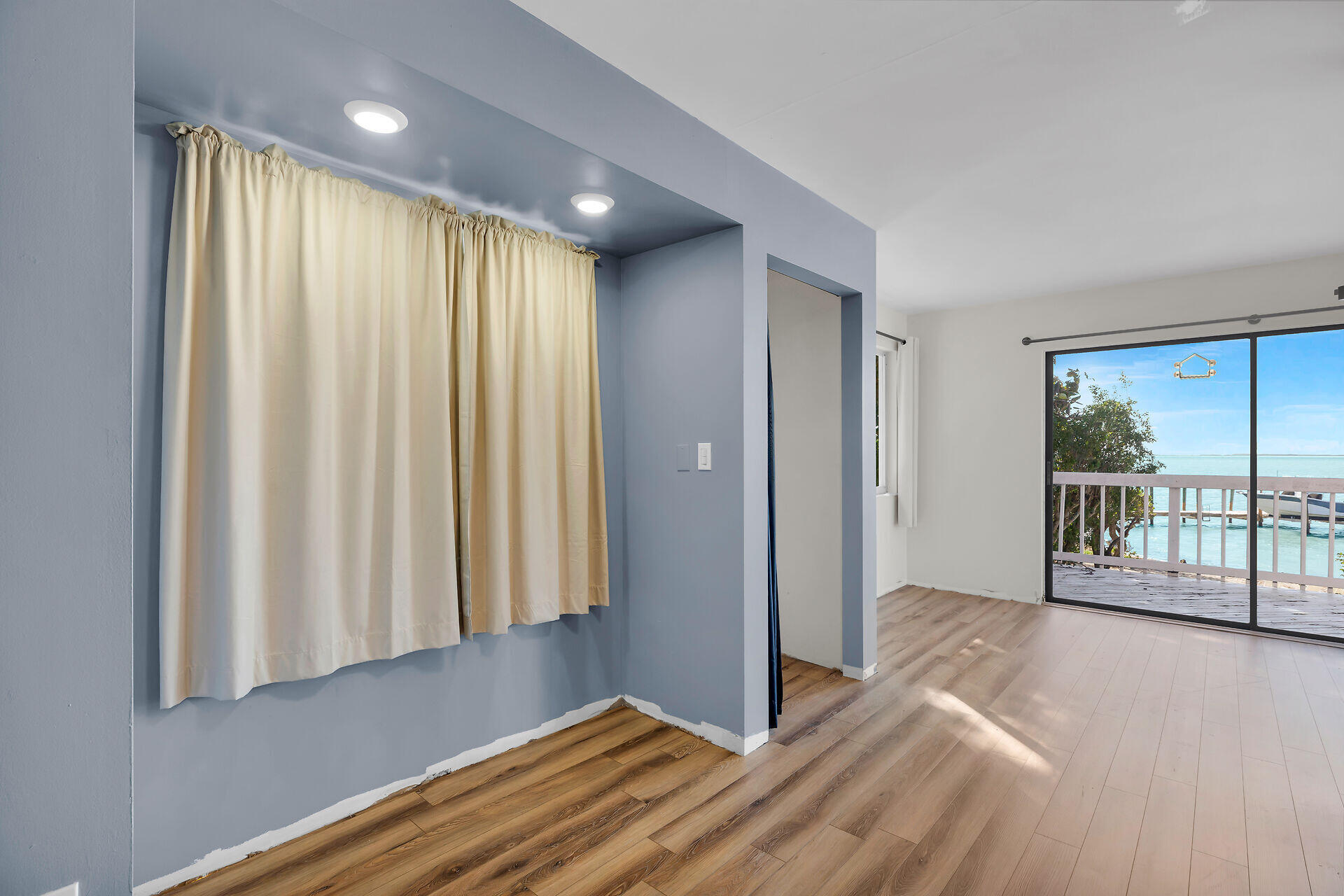 100 Point Pleasant Drive Key Largo, FL 33037 - Photo 24 of 32 a view of a room with front door