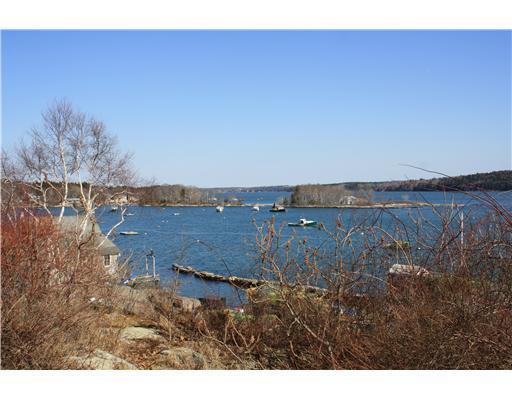 929 Cundy's Harbor Road Harpswell, ME 04079 - Photo 4 of 16 View.