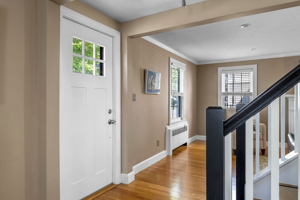 147 Aspen Road Swampscott, MA 01907 - Photo 5 of 31 Gallery Image 5