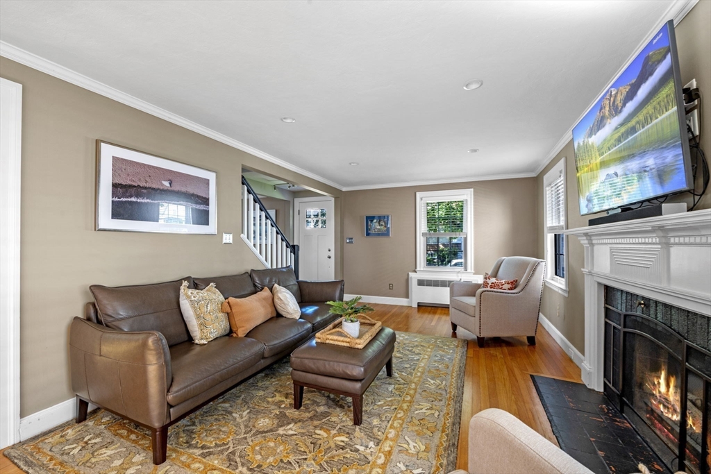 147 Aspen Road Swampscott, MA 01907 - Photo 9 of 31 Gallery Image 9