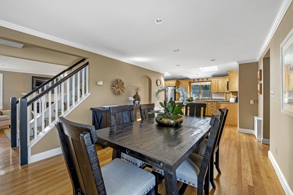 147 Aspen Road Swampscott, MA 01907 - Photo 10 of 31 Gallery Image 10