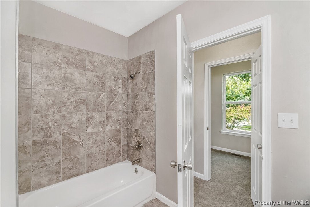 153 Beach Road Hampton, VA 23664 - Photo 14 of 34 Gallery Image 14