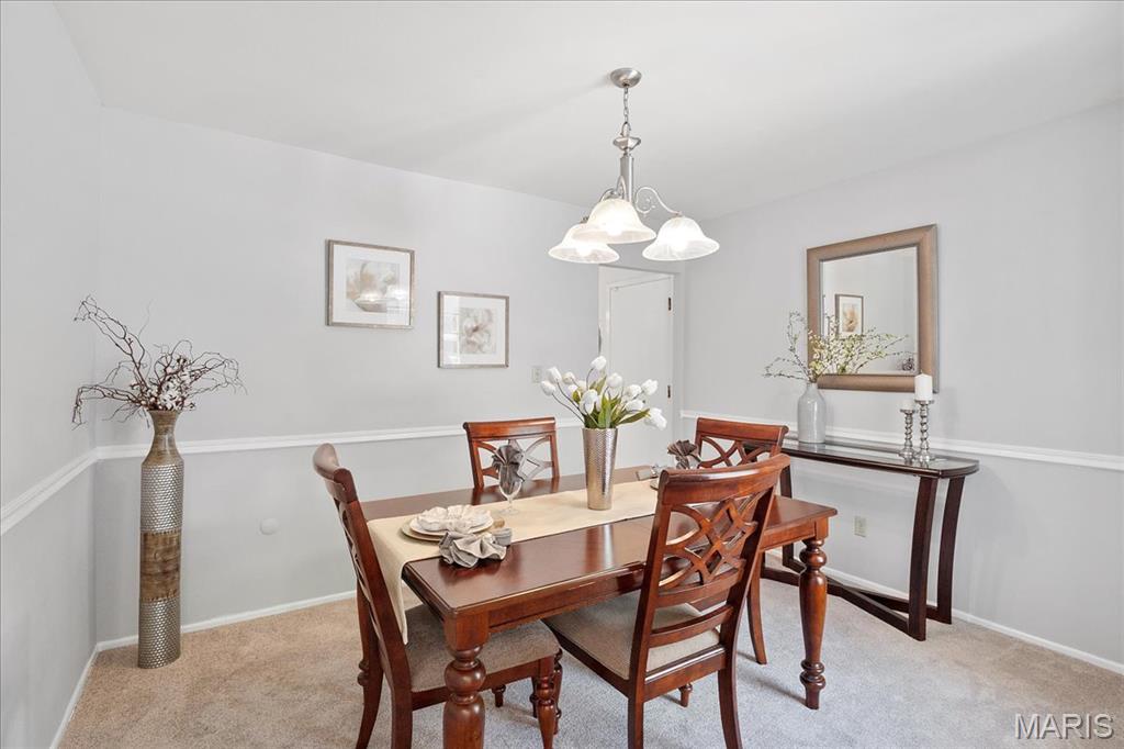 1115 Pinrun Drive Ballwin, MO 63011 - Photo 11 of 46