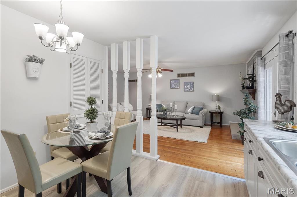 1115 Pinrun Drive Ballwin, MO 63011 - Photo 21 of 46