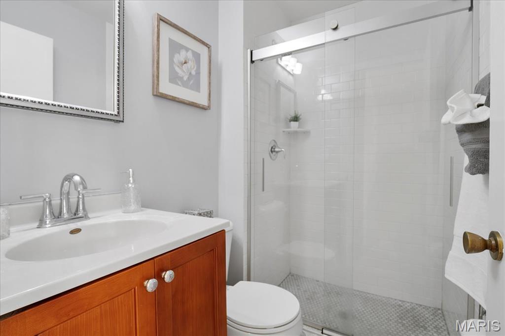 1115 Pinrun Drive Ballwin, MO 63011 - Photo 25 of 46