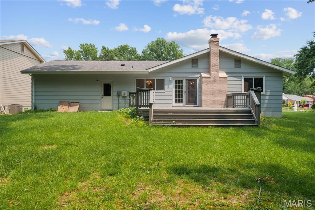 1115 Pinrun Drive Ballwin, MO 63011 - Photo 39 of 46