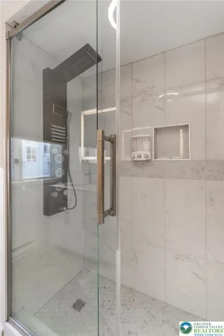 $750,000 | 339 Stony Brook Drive, Stroudsburg, PA 18360