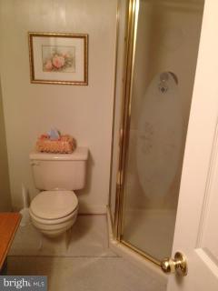 9056 Manorwood Road Laurel, MD 20723 - Photo 4 of 4 Bath