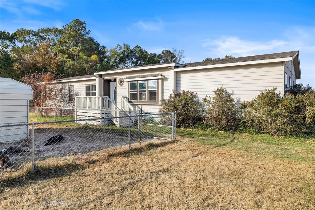 2089 Cottonwood Road Gilmer, TX 75645 - Photo 3 of 29