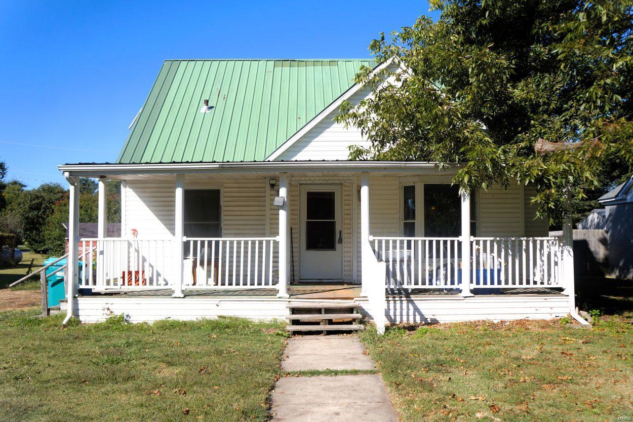 1808 East Parkview Drive Caruthersville, MO 63830 - Photo 1 of 19